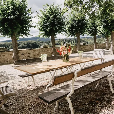 Schloss Gemuenden Mit Schwimmbad Panzweiler