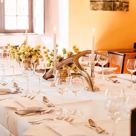 Schloss Gemuenden Mit Schwimmbad Villa