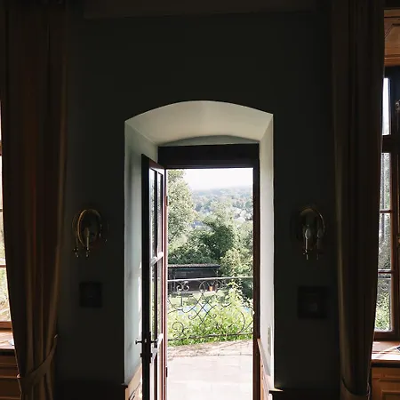 Villa Schloss Gemuenden Mit Schwimmbad *