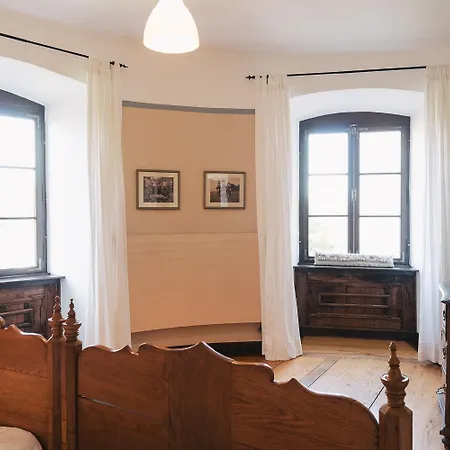 Villa Schloss Gemuenden Mit Schwimmbad *