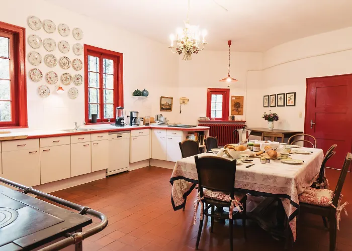 别墅 Schloss Gemuenden Mit Schwimmbad *