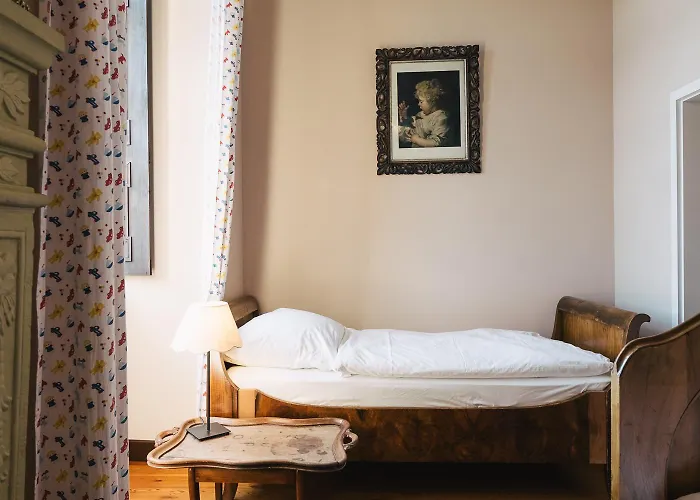 Schloss Gemuenden Mit Schwimmbad 别墅