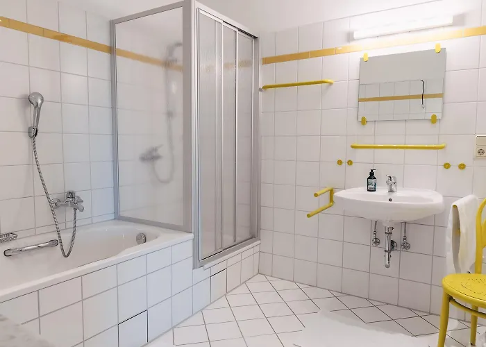 Schloss Gemuenden Mit Schwimmbad 别墅 Panzweiler