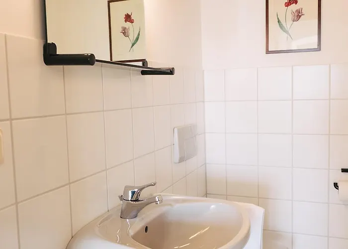 Schloss Gemuenden Mit Schwimmbad